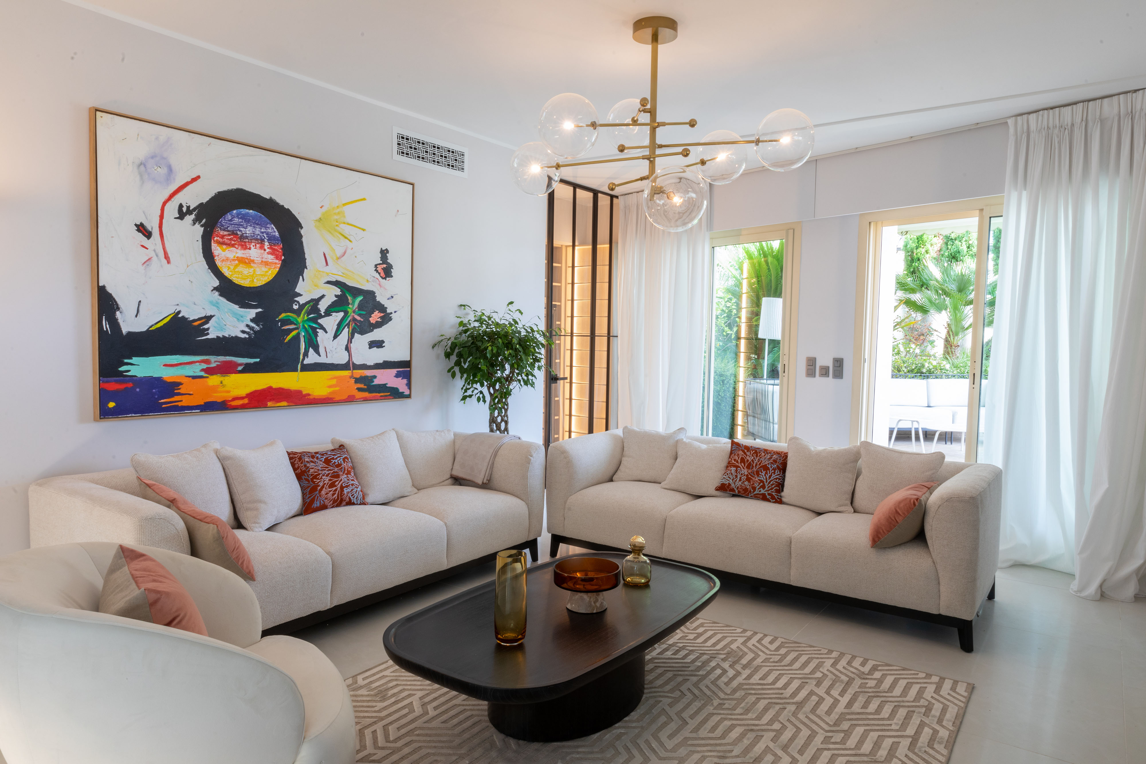 Résidence d’Exception avec Terrasse de Plain-Pied – Appartement Familial Luxueusement Rénové à Monaco