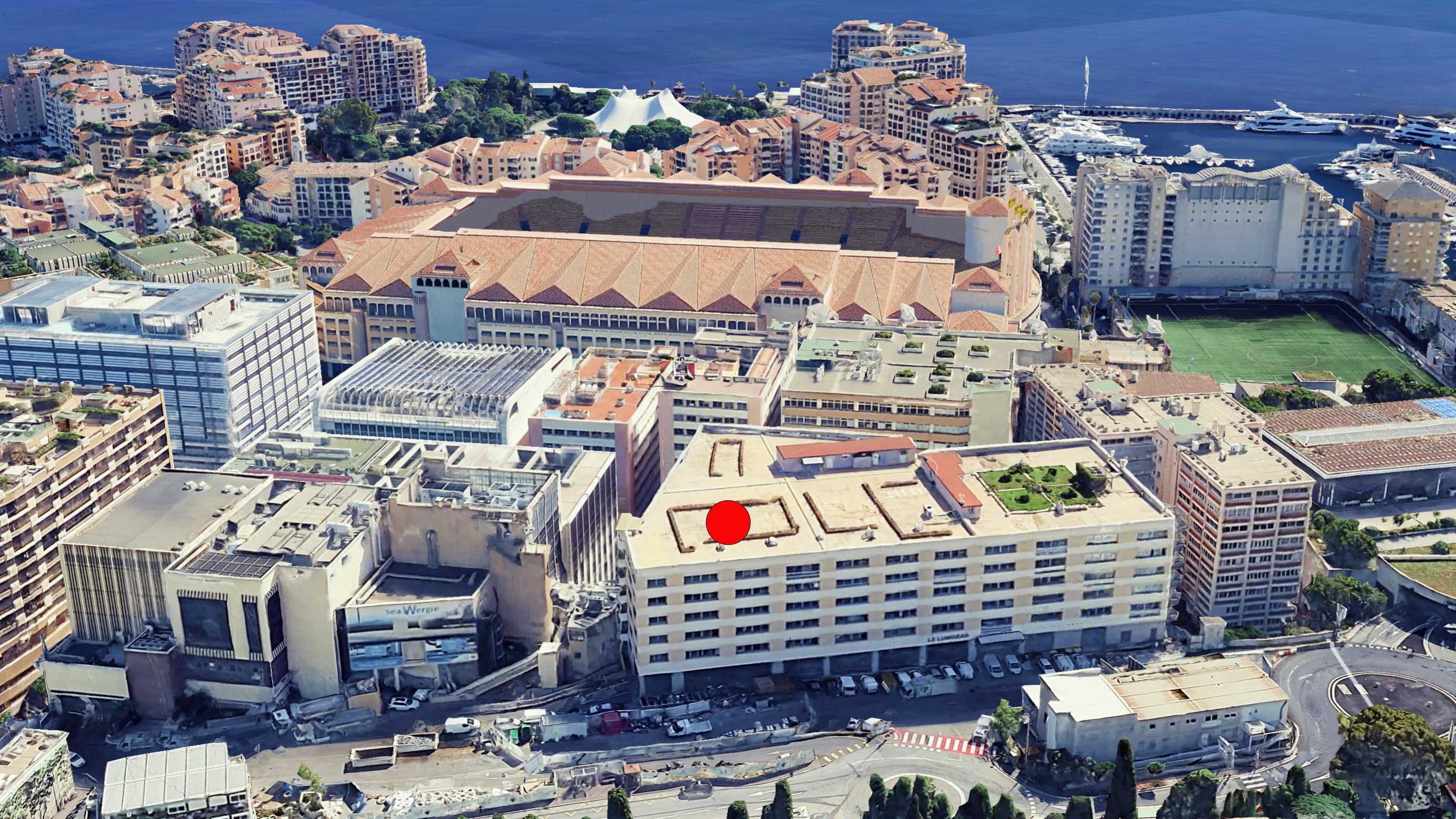 LOCAL INDUSTRIEL 700 M² (BAIL À CEDER)