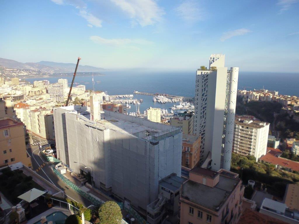 Spacieux 3 et 4 pièces à réunir, vue mer panoramique