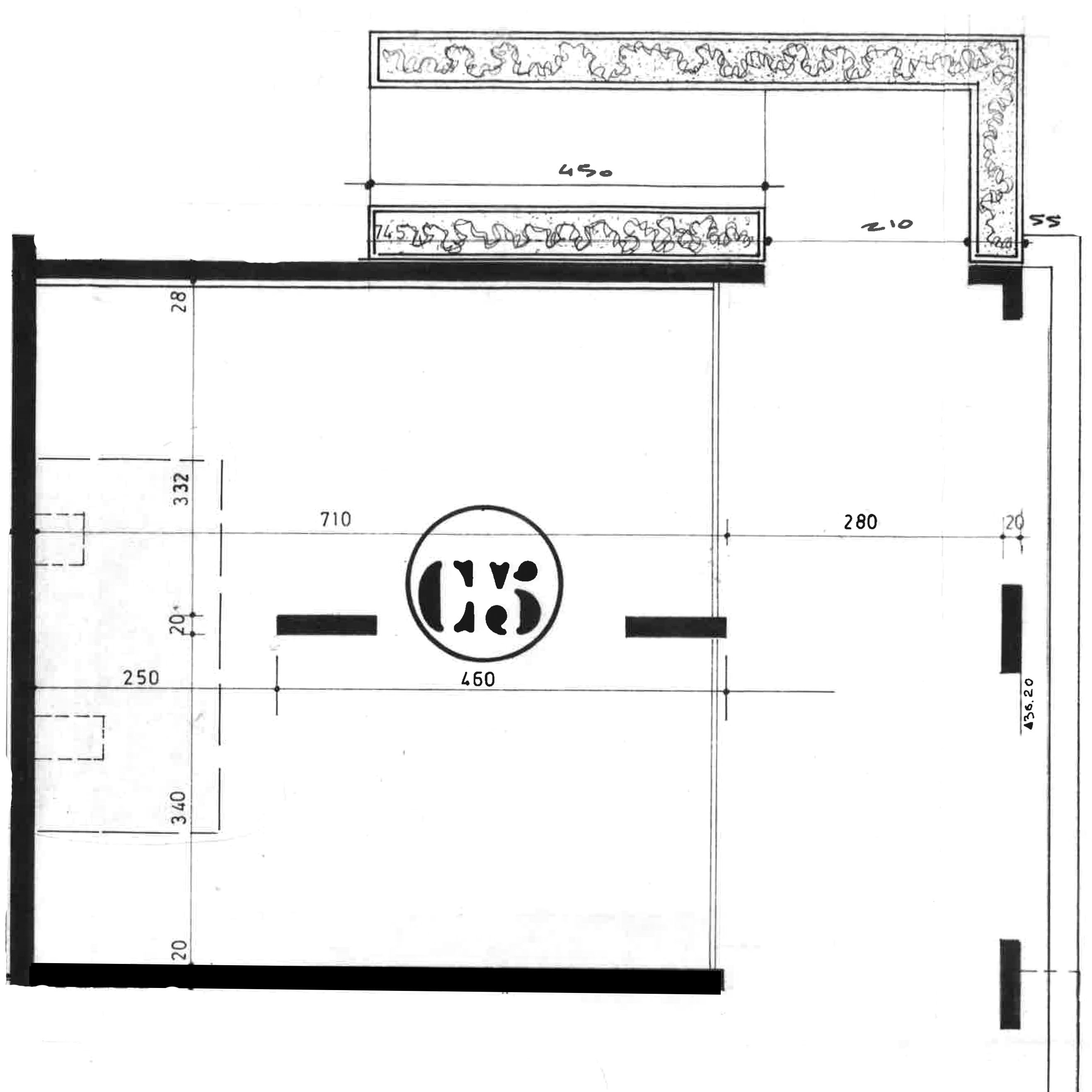 Local commercial avec grande vitrine