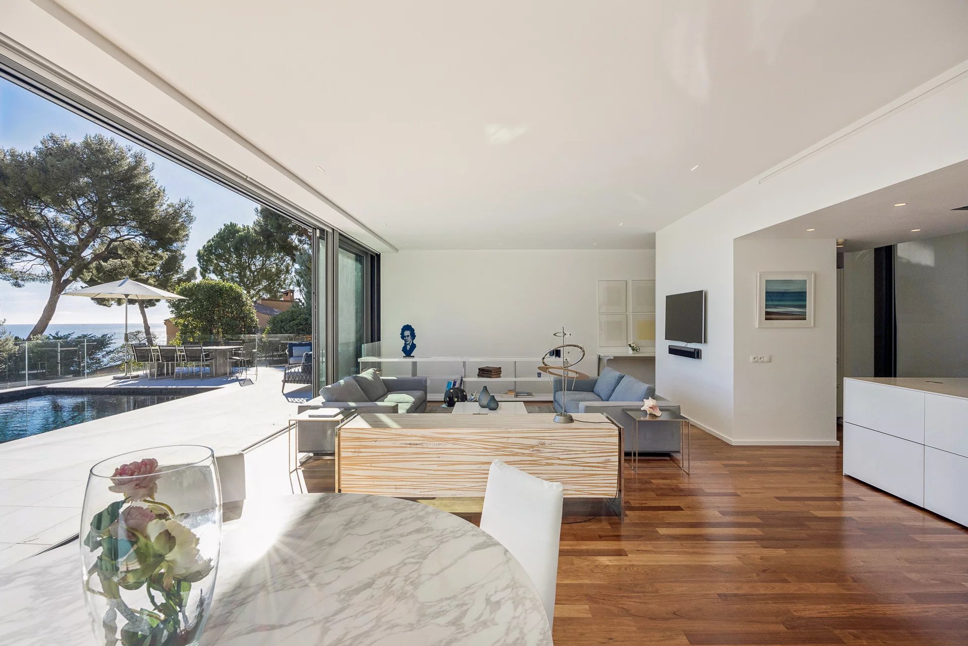 Superbe villa contemporaine à quelques minutes de Monaco